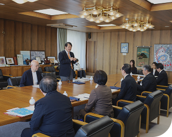自治体・大学の方